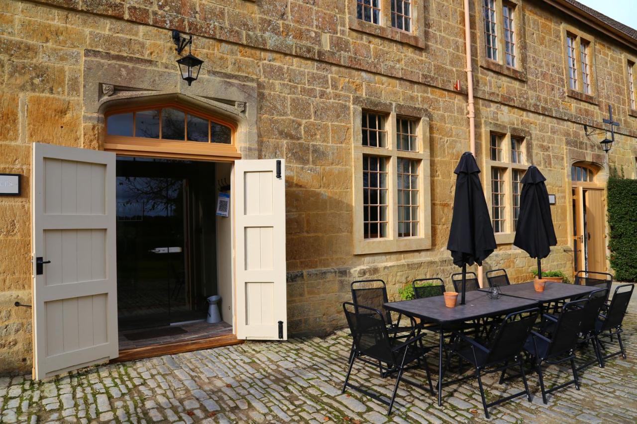 North Cadbury Court Coach Houses Exteriér fotografie