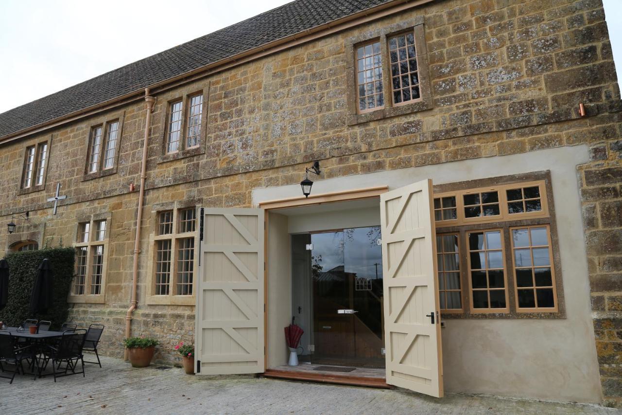 North Cadbury Court Coach Houses Exteriér fotografie